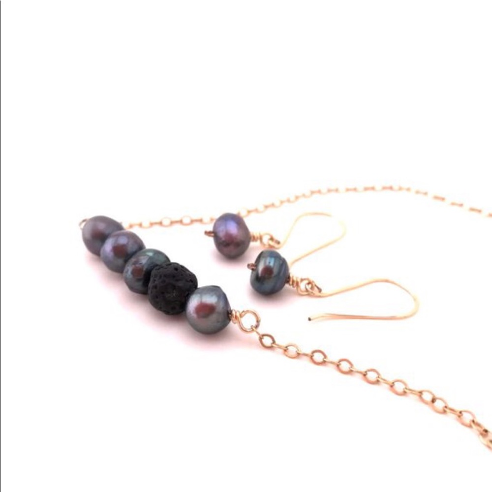 Essential Oil Diffuser Gold Jewelry Pearl Necklace